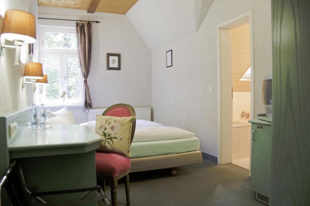 Gasthof Schloss Hubertus Erfurt Bagian luar foto